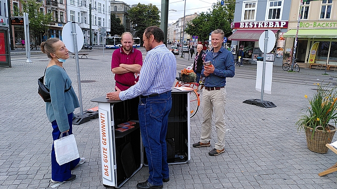 ÖDP Bauwagen in Rostock